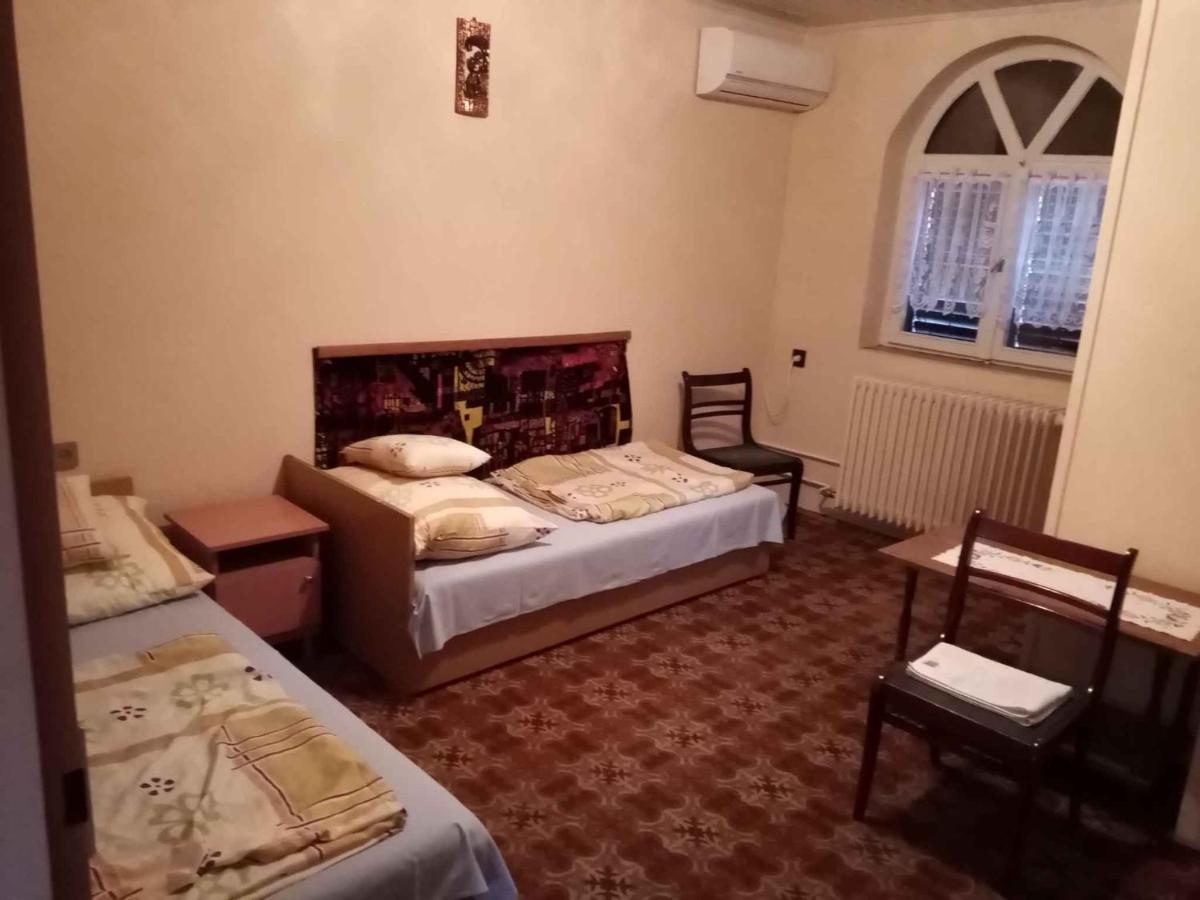 Apartment In Balatonmariafuerdo 19249 Balatonkeresztúr Kültér fotó