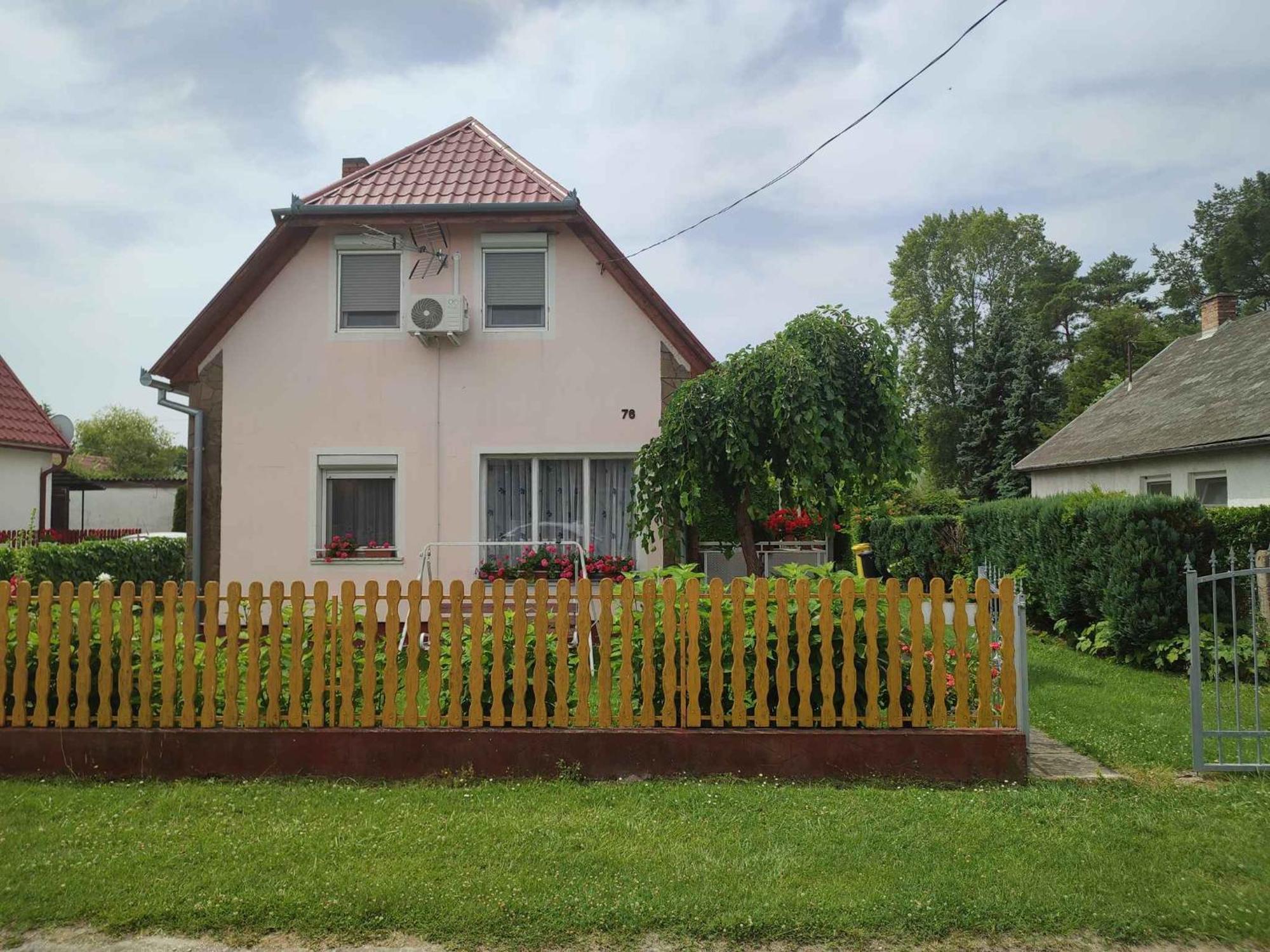Apartment In Balatonmariafuerdo 19249 Balatonkeresztúr Kültér fotó